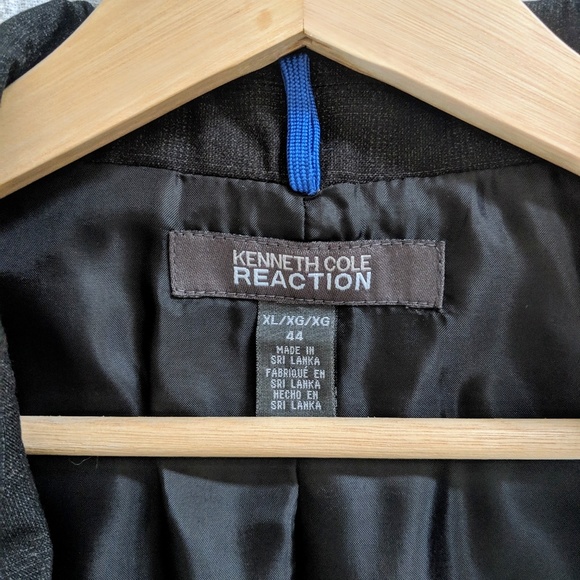 Kenneth Cole Men's Sport Coat - Picture 5 of 6